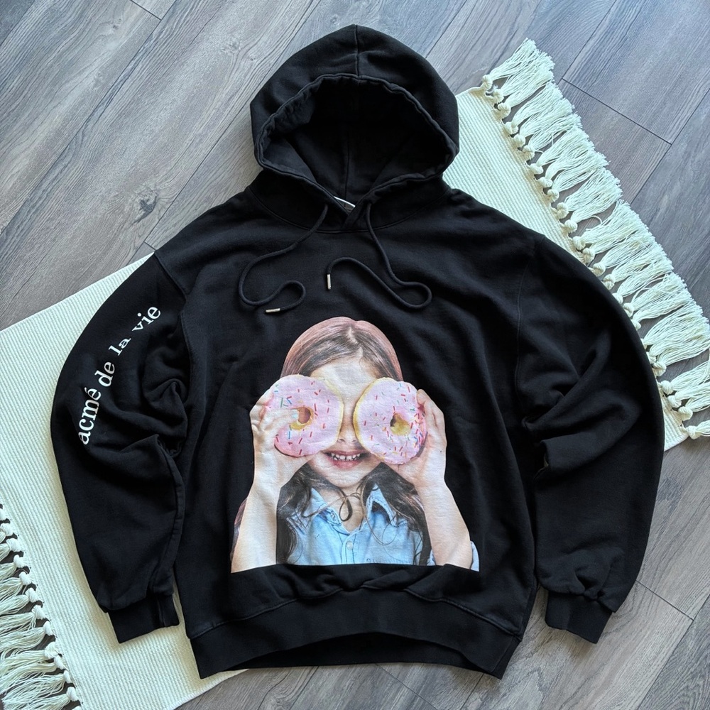 ADLV acmé de la vie Donut Girl Print Black Hoodie
